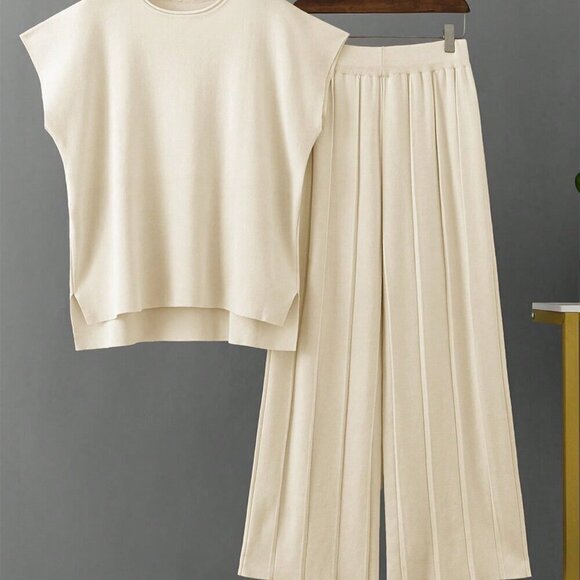 White Casual Women's Summer Solid Color Sleeveless Sweater Vest And Loose Knitte - Picture 2 of 6